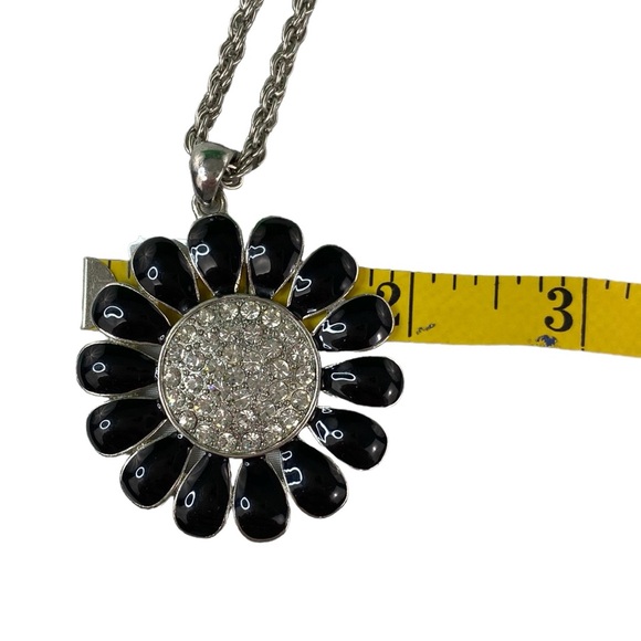 Black and Silver Toned Daisy Rhinestone Pendant Necklace - Picture 16 of 17